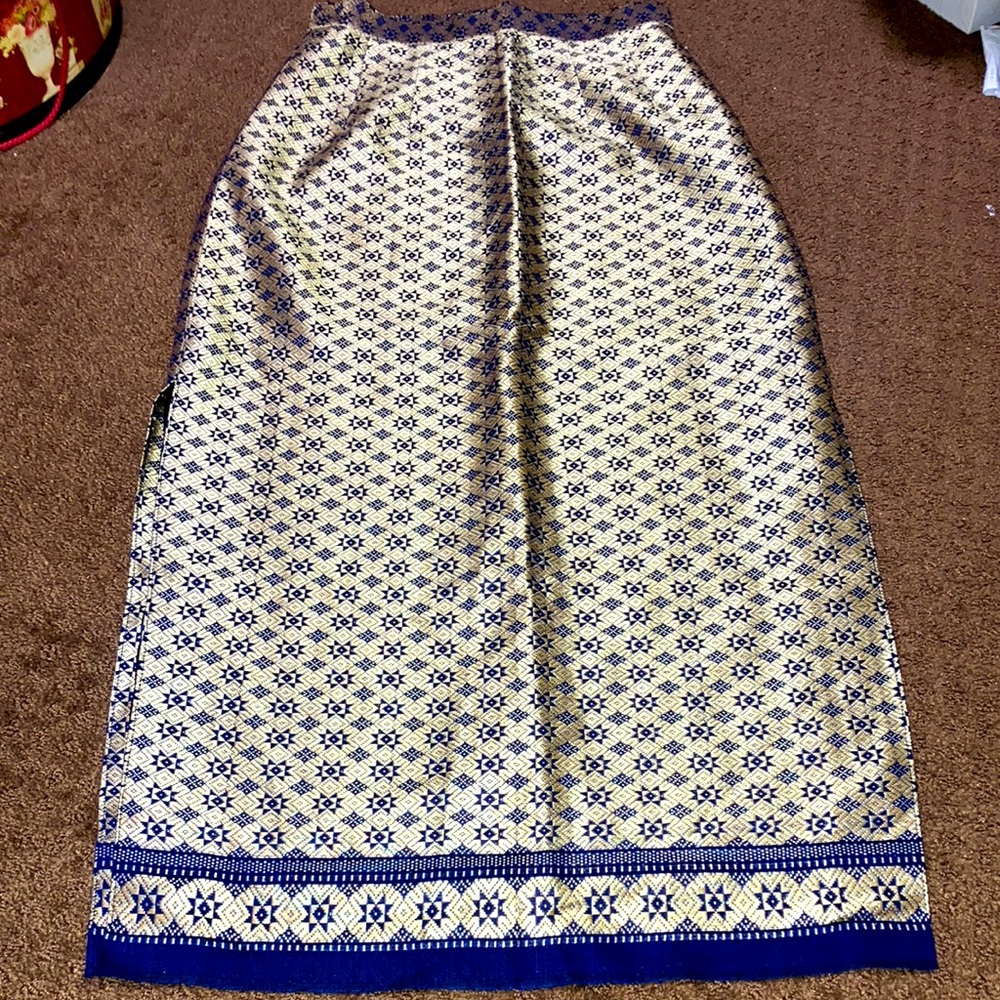 Thai long skirt Small 12 1/2” waist, NWOT gorgeous handmade by seamstress NEW